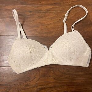 Aerie Lace Padded Bra Size 32A